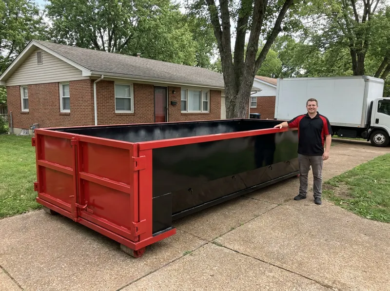 10-Yard Dumpster in St. Louis, MO