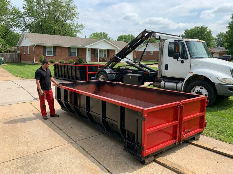 Roll-Off Swap-Out in St. Louis, MO